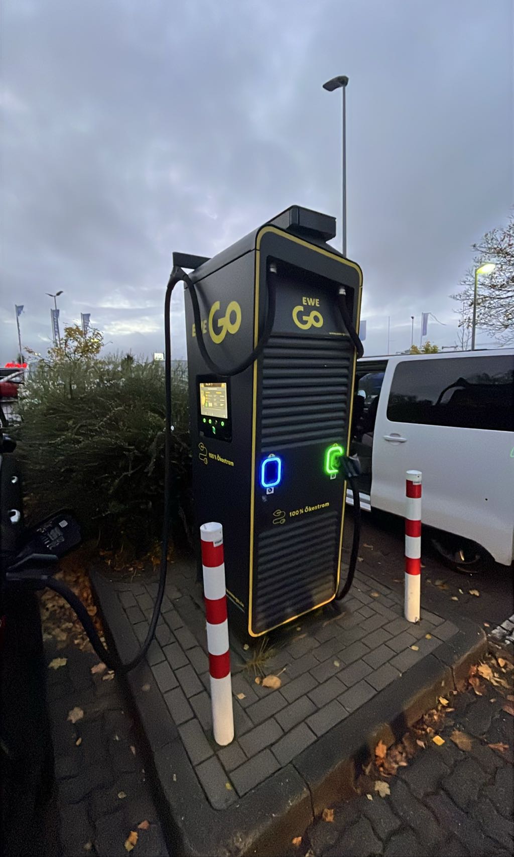 Ladepunkt DE*2GO*EMCD0469*1A DE2GOEMCD04691A2 - Gutenbergstraße 5B 24558 Henstedt-Ulzburg DE*2GO*EMCD0469*1A DE2GOEMCD04691A2 - Gutenbergstraße 5B 24558 Henstedt-Ulzburg