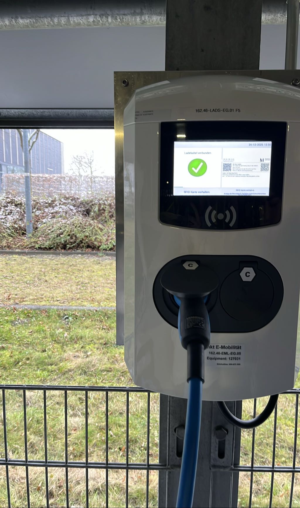 DE*FMG*E16246EMLEG04 16246EG042 - Nordallee 13 85356 Flughafen-München