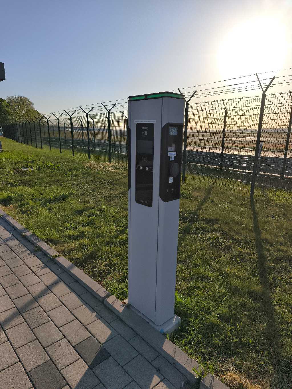 DE*FRA*EIGUDE*FRA184 FRA1841 - Ellis Road 60549 Frankfurt am Main