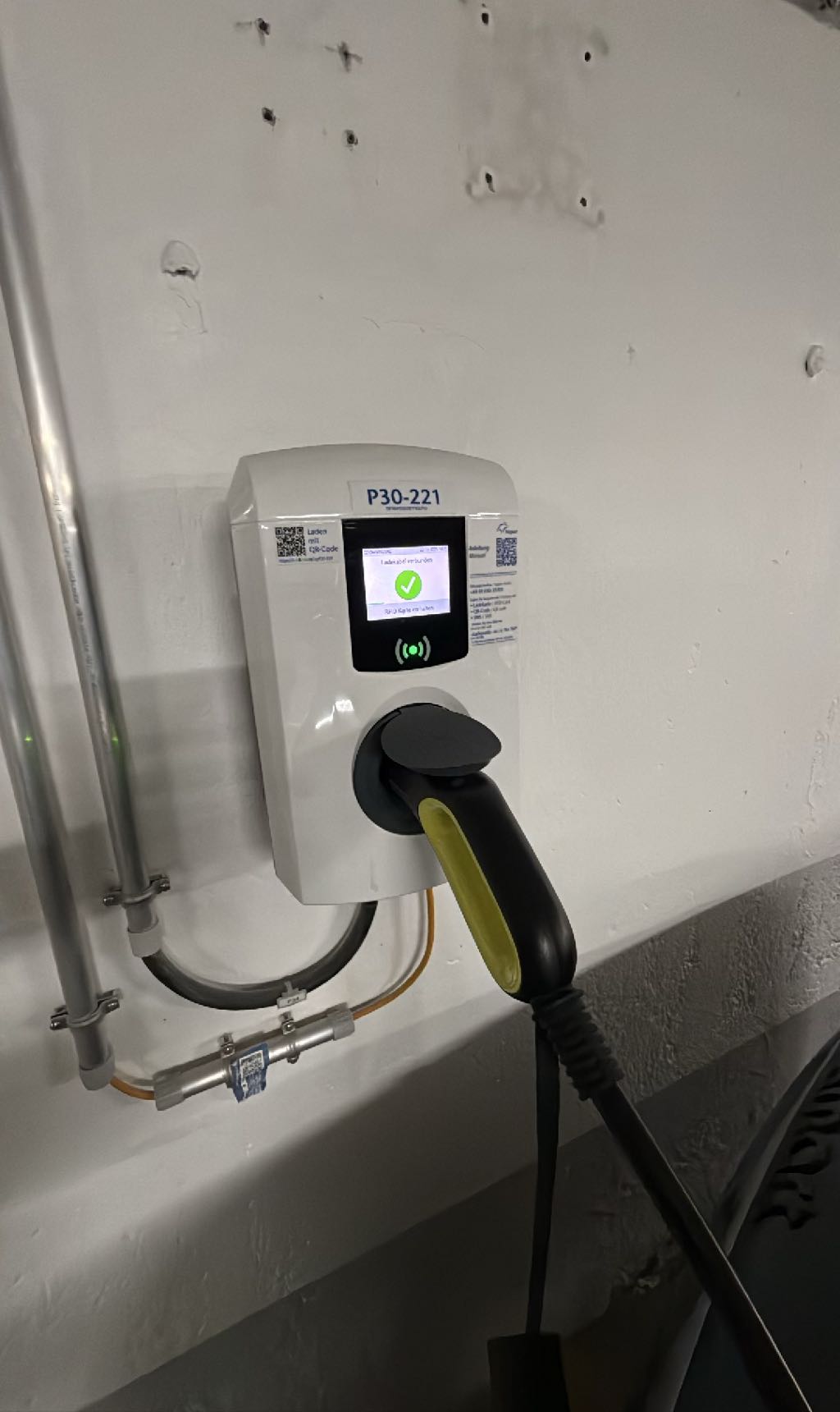 DE*FRA*EIGUDE*P3022 P30-221 - Parkhaus Terminal1, Einfahrt über P4, E1- 26 60549 Frankfurt am Main