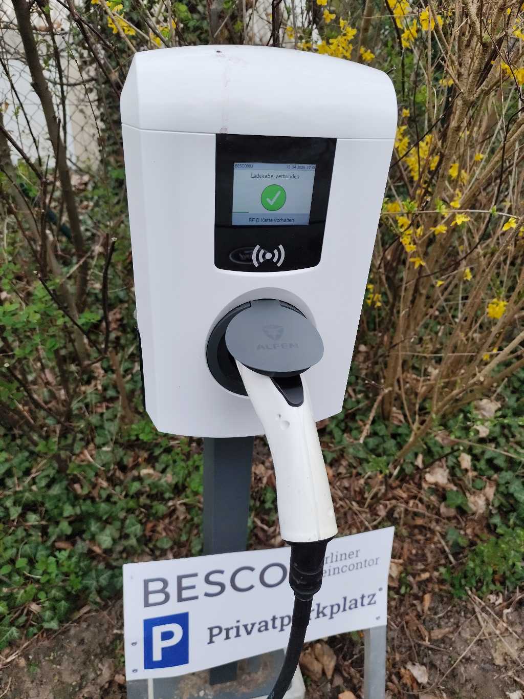 DE*GCX*EBESCO002  - Zepernicker Straße 2 13125 Berlin