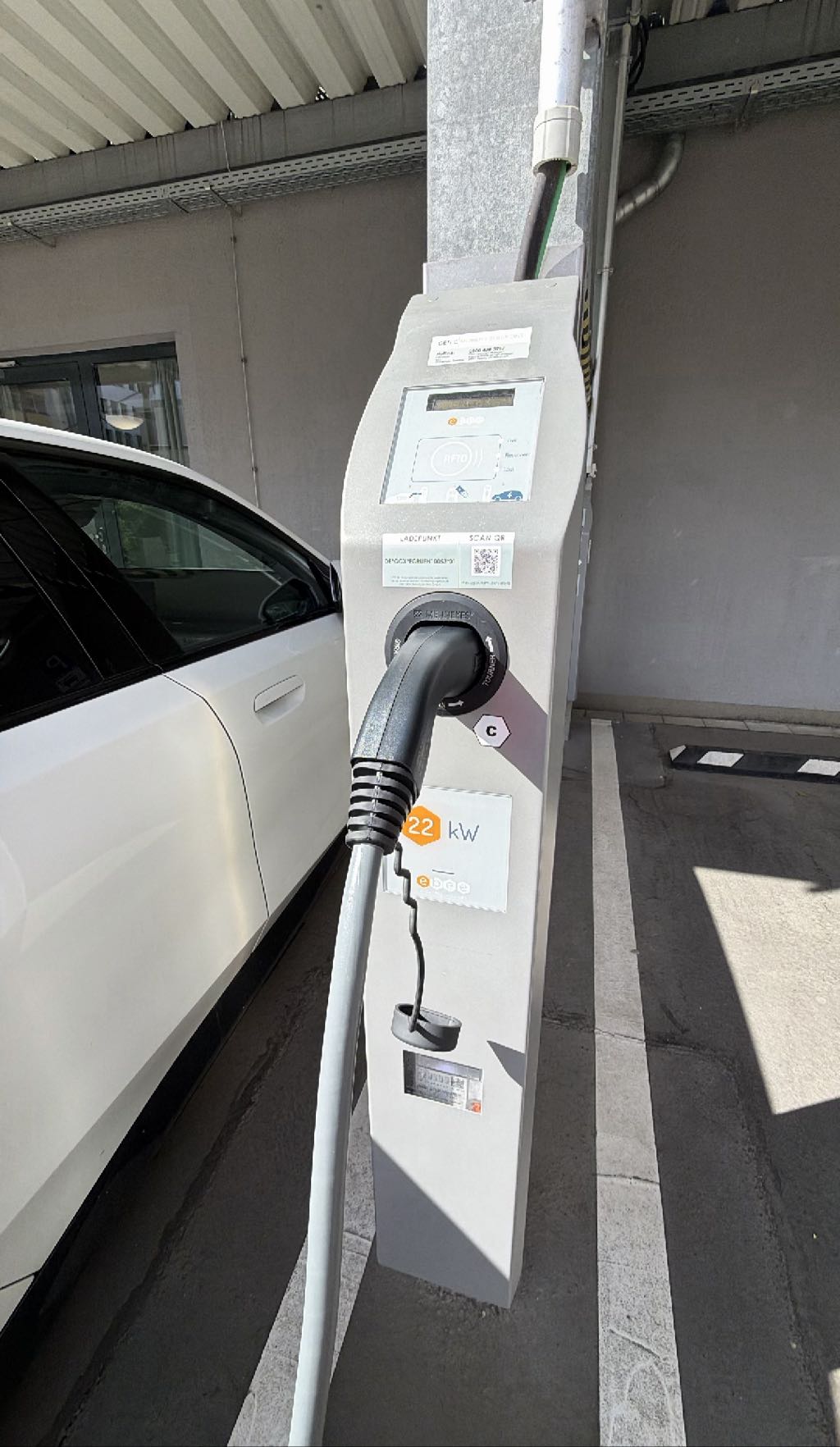 DE*GCX*EGRUEN10053 K0053-1 - Sankt-Apern-Straße 32 ecke Helenstraße 11 50667 Köln