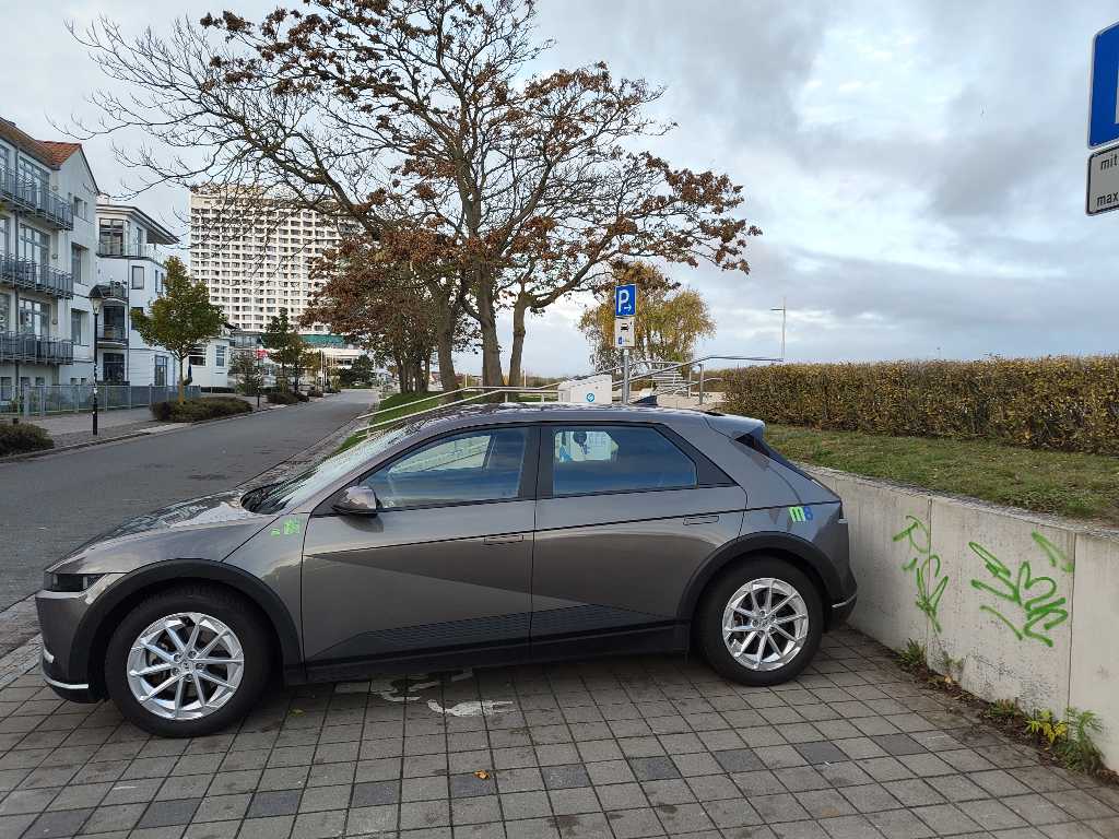 DE*HRO*E4211 42114 - Seestraße 15 18119 Rostock