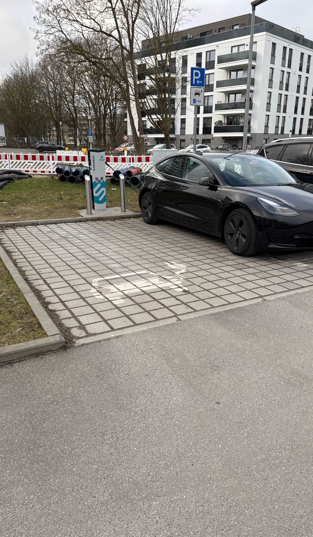 DE*HRO*E4248 42482 - Ziolkowskistraße 18059 Rostock