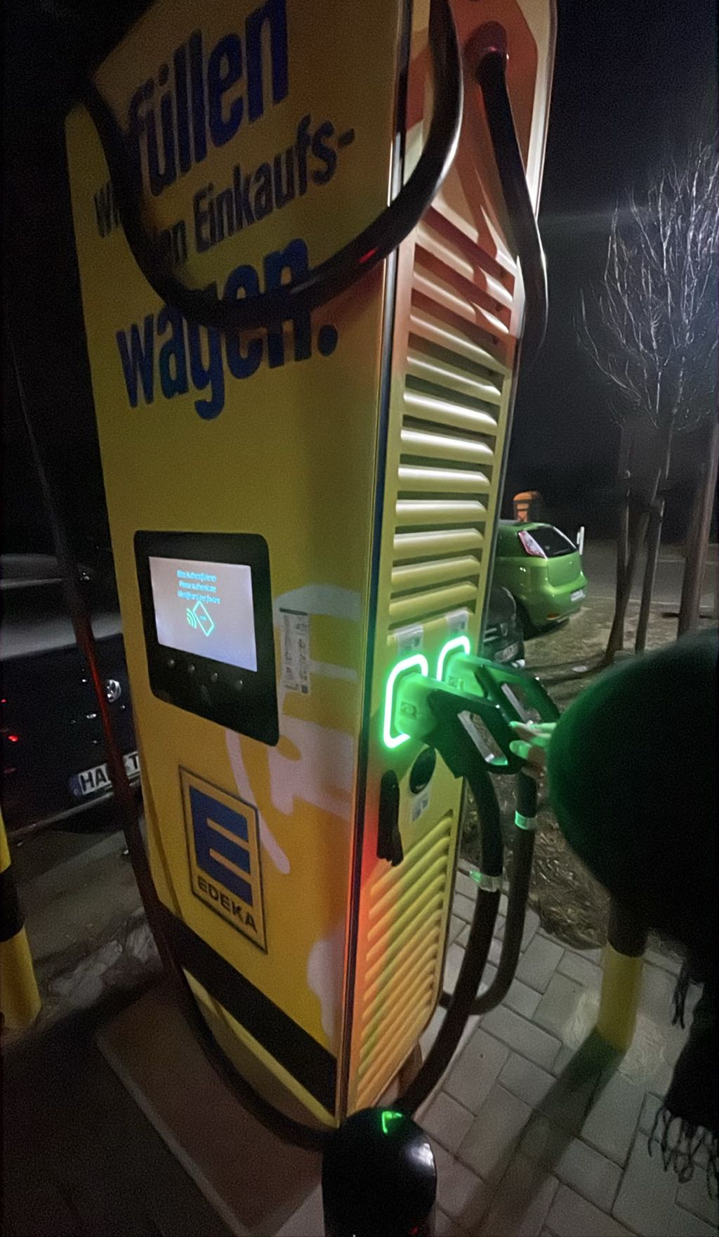 DE*384*E*165068CS0002 DE*384*E*165068CS0002*2 - Fliederweg 53 06130 Halle (Saale)