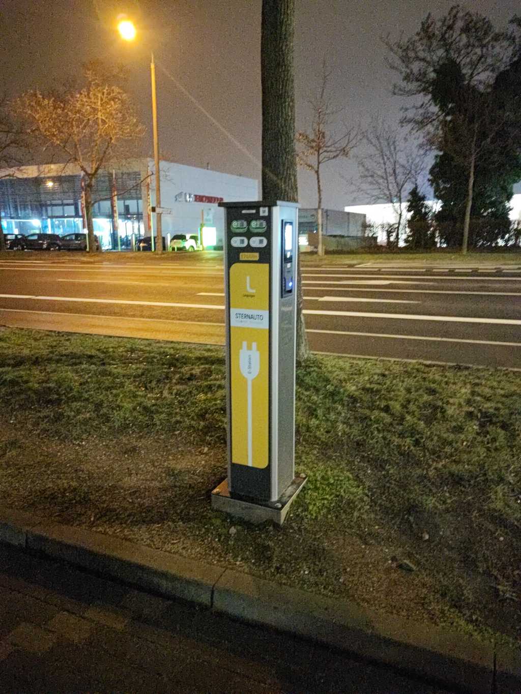 DE*961*E0341*0036 DE*961*E0341*0036*3 - Richard-Lehmann Straße 120 04277 Leipzig