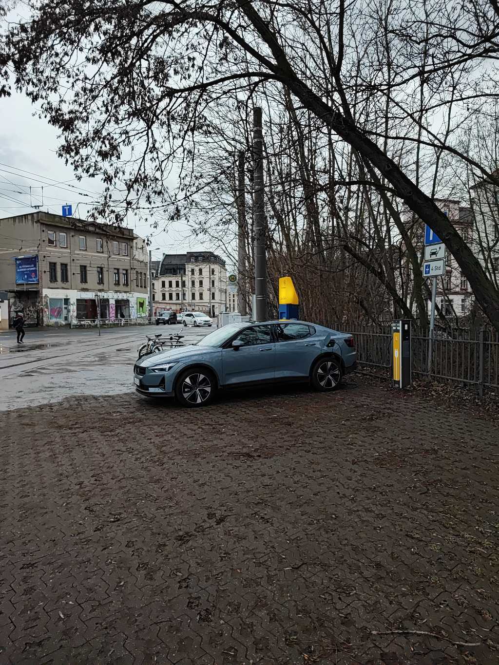 DE*961*E0341*0040 DE*961*E0341*0040 - Jahnallee 56 04109 Leipzig