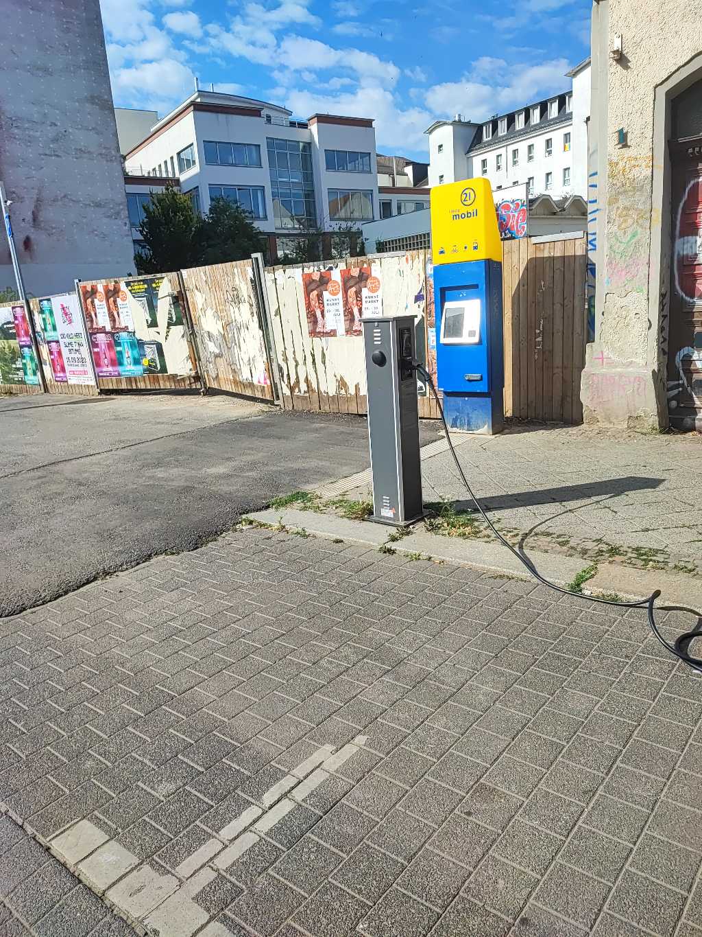 DE*961*E0341*0048 DE*961*E0341*0048 - Lindenauer Markt 19 04177 Leipzig