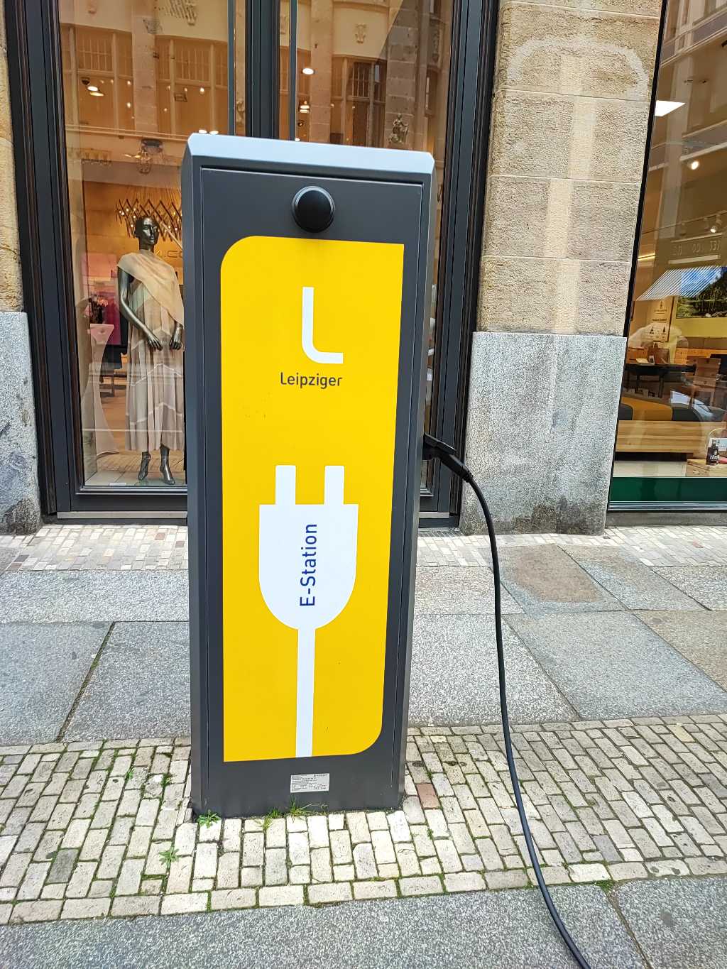 DE*961*E0341*0267 DE*961*E0341*0267*2 - Reichsstraße 1 04109 Leipzig