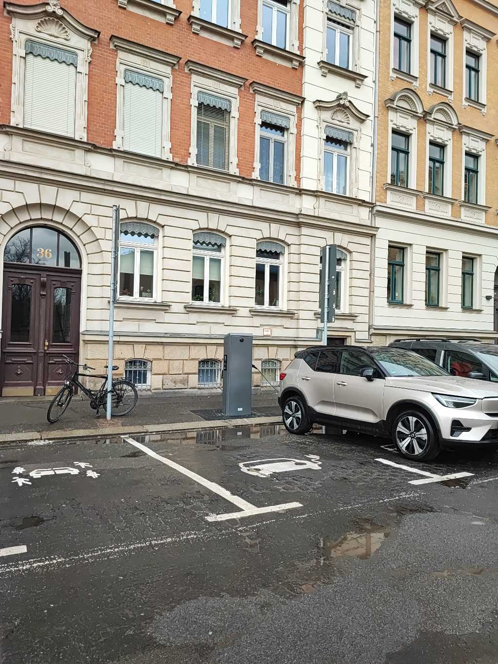 DE*961*E0341*0274 DE*961*E0341*0274 - Wettiner Straße 36 04105 Leipzig