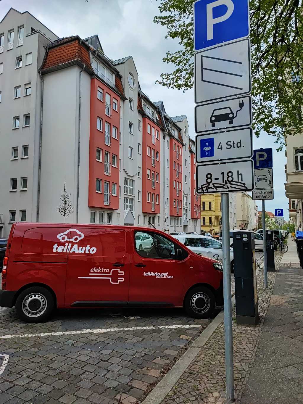 DE*961*E0341*1050 DE*961*E0341*1050 - Hardenbergstraße 53 04275 Leipzig