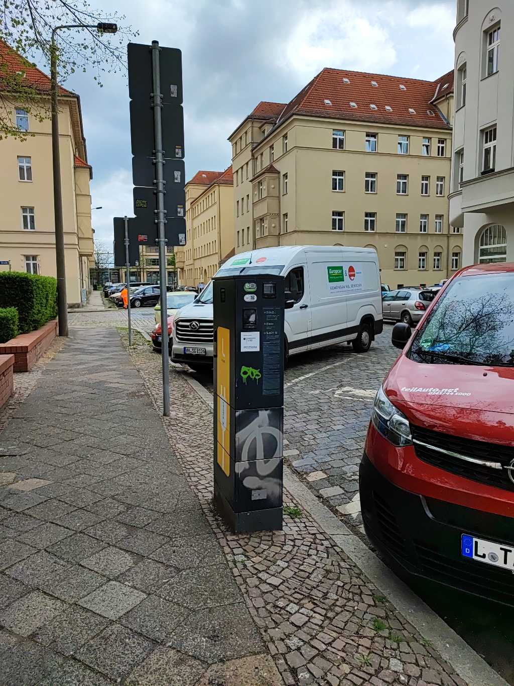 DE*961*E0341*1050 DE*961*E0341*1050 - Hardenbergstraße 53 04275 Leipzig