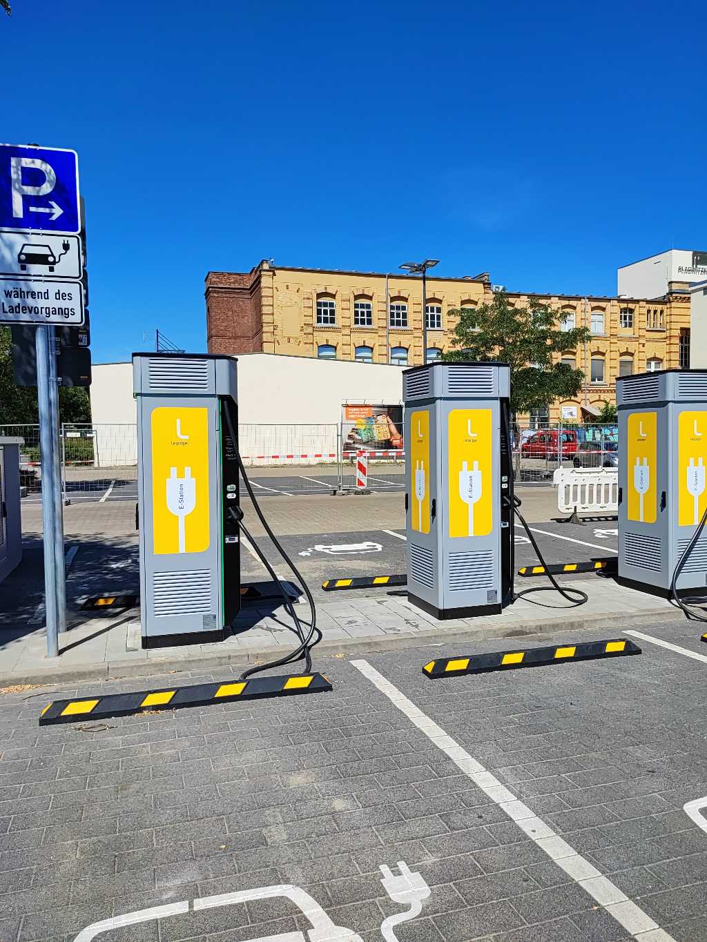 DE*961*E0341*1130 DE*961*E0341*1130 - Zschochersche Str. 82 04229 Leipzig