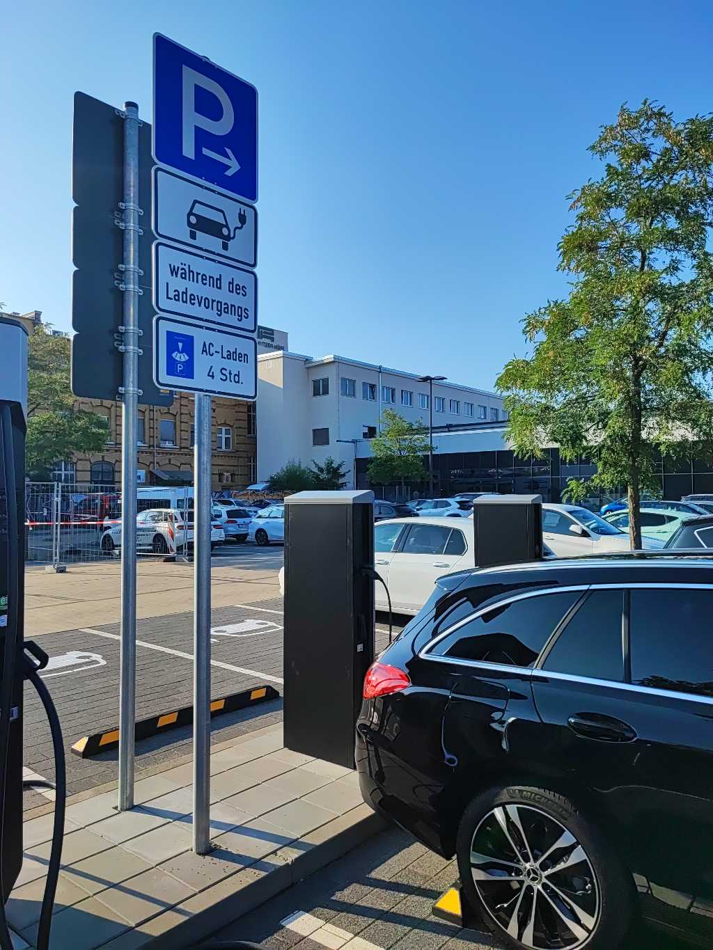 DE*961*E0341*1132 DE*961*E0341*1132*3 - Zschochersche Str. 82 04229 Leipzig