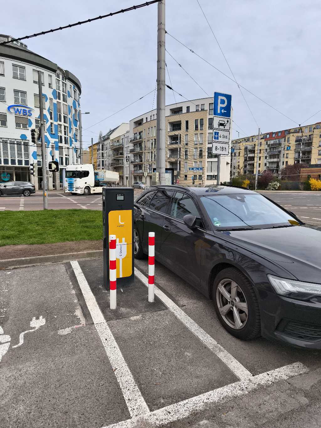 DE*961*E0341*1319 DE*961*E0341*1319*2 - Friedrich-Ebert-Straße 51 04109 Leipzig