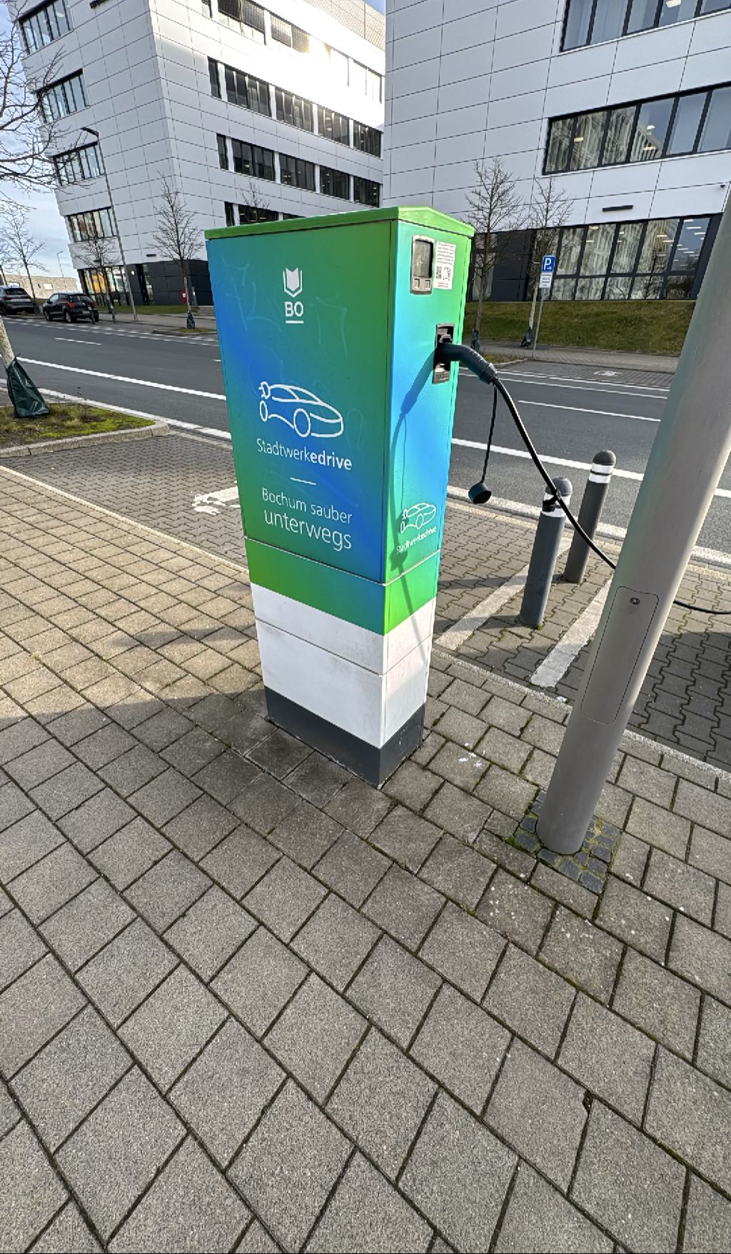 DE*BOX*EAC0119 DE*BOX*EAC0119 - Suttner-Nobel-Allee 1 44803 Bochum