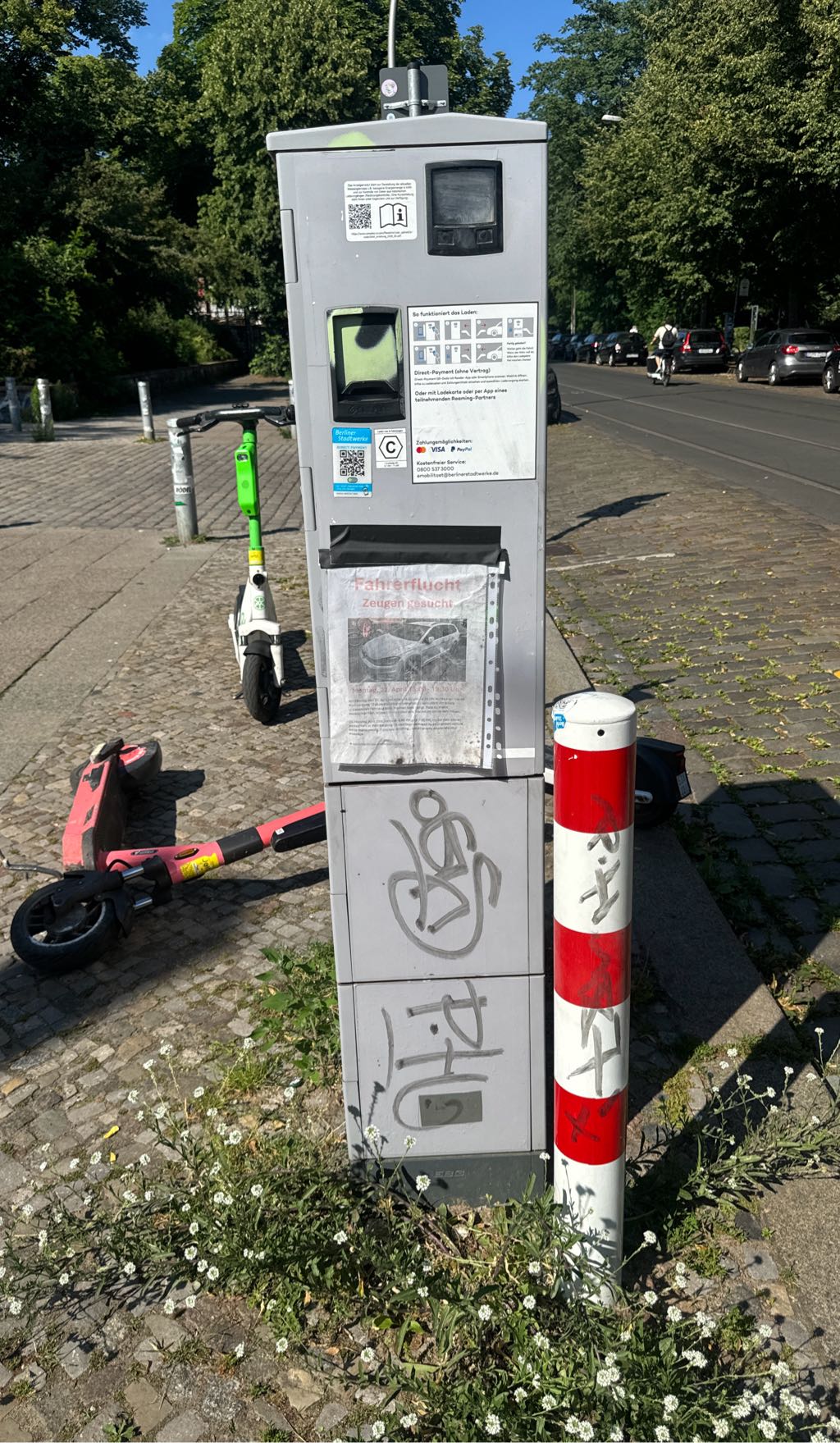 DE*BSW*E603930 DE*BSW*E603930*930 - Weinbergsweg 10 10119 Berlin