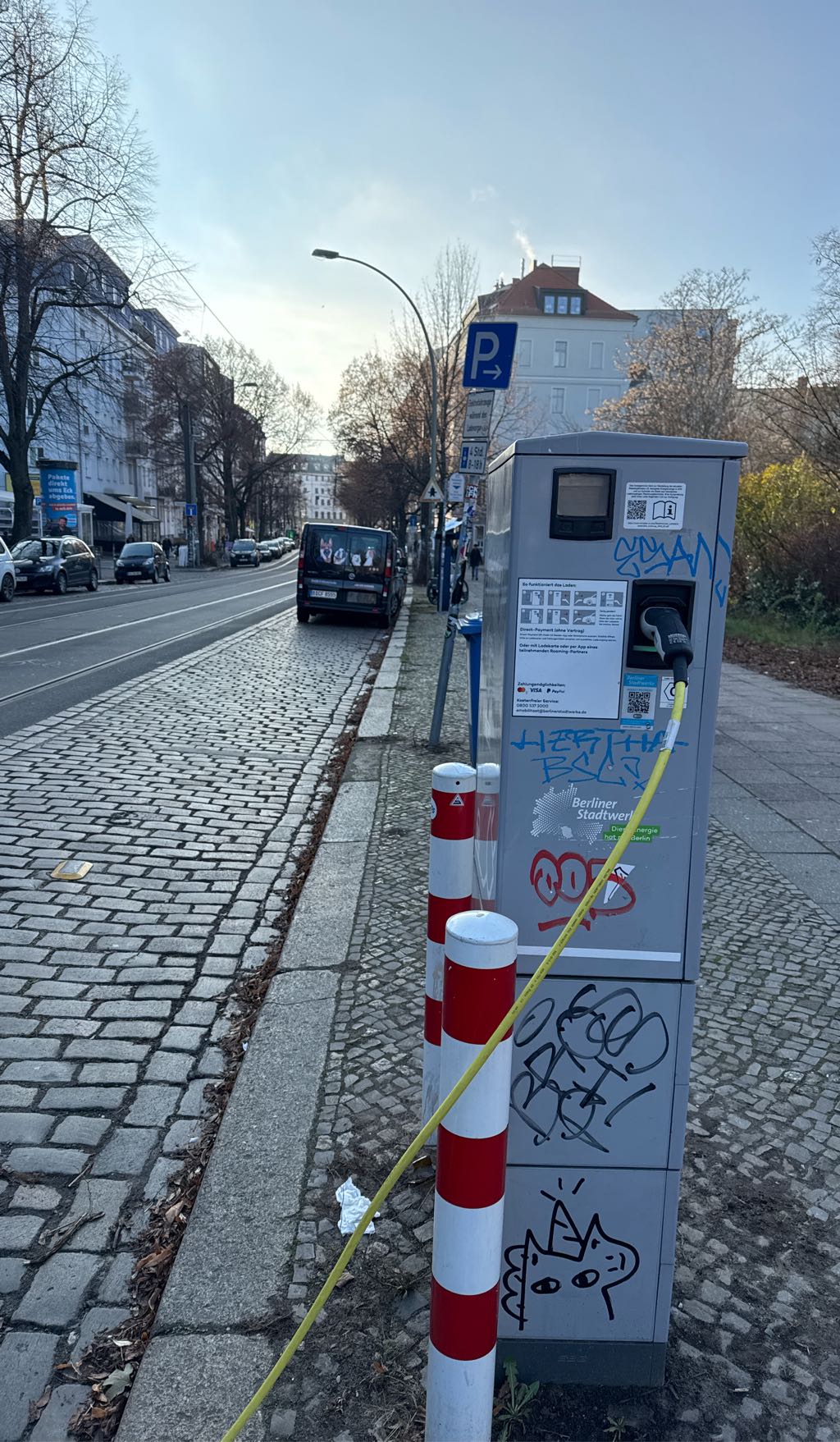 DE*BSW*E603930 DE*BSW*E603930*930 - Weinbergsweg 10 10119 Berlin