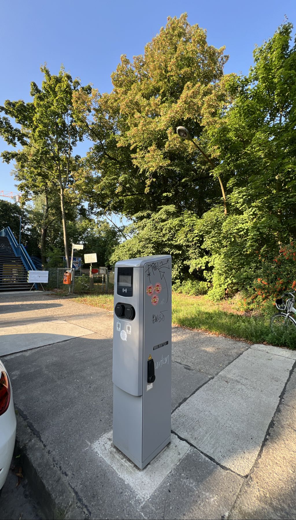 Ladepunkt DE*BSW*E604350 DE*BSW*E604350*350 - Alice-Archenhold-Weg 1 12439 Berlin DE*BSW*E604350 DE*BSW*E604350*350 - Alice-Archenhold-Weg 1 12439 Berlin