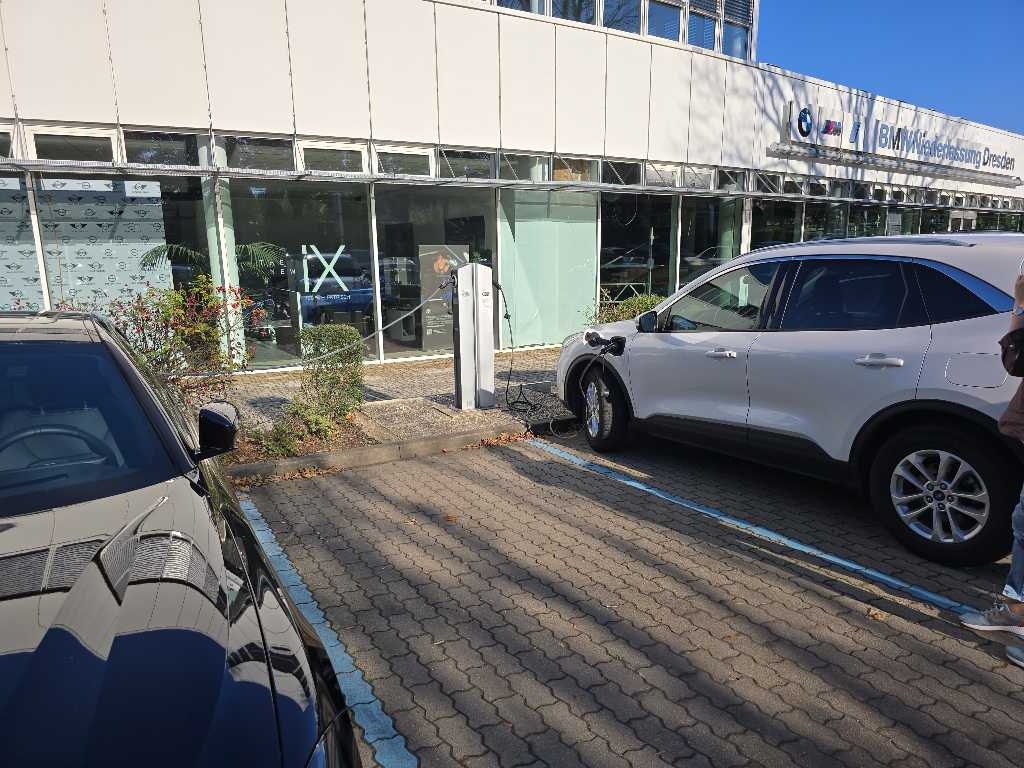 DE*DES*EBMW*0505 DE*DES*EBMW*0505*1 - Dohnaer Str. 99 - 101 01219 Dresden