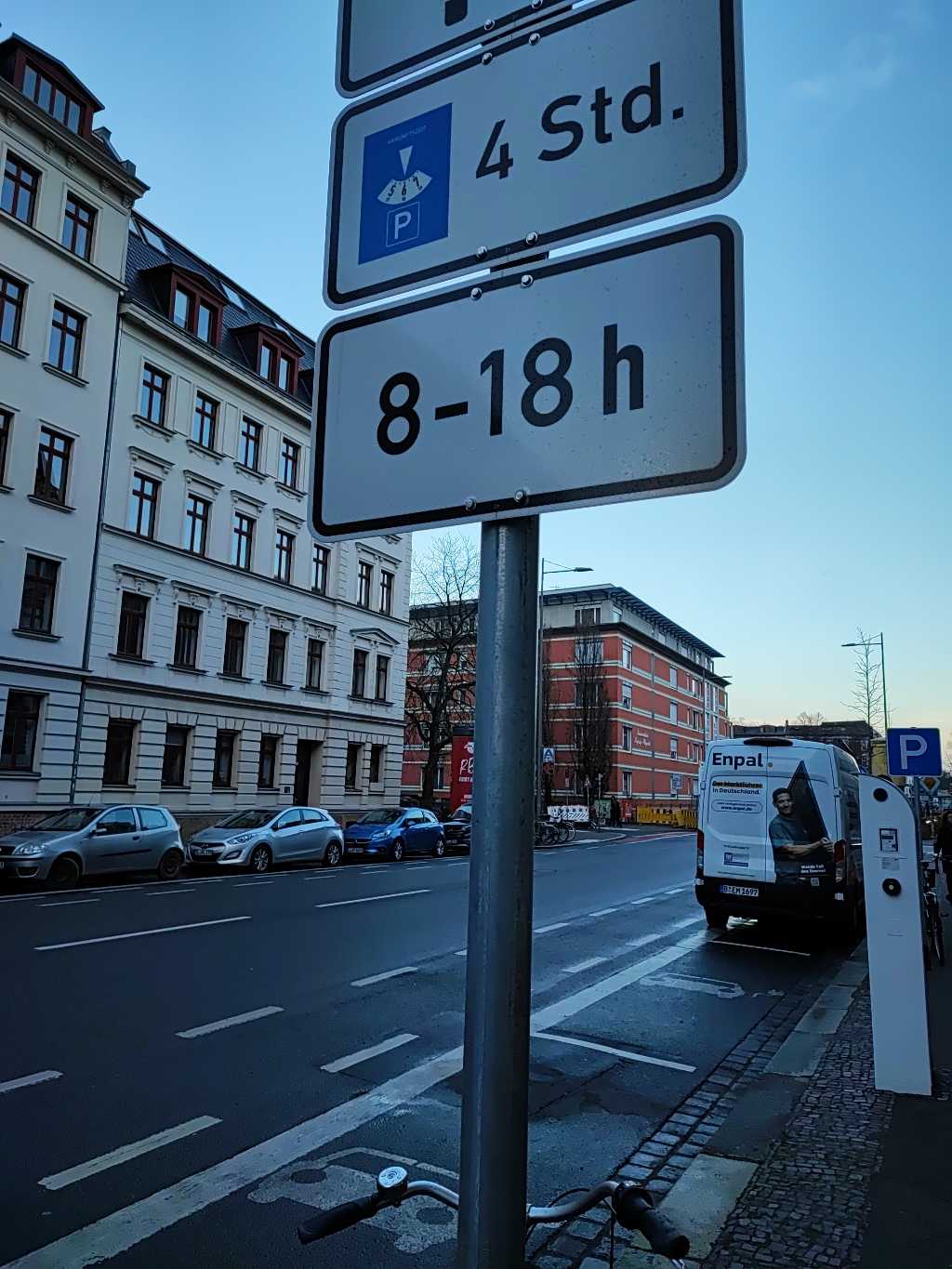 Charging Point DE*EAD*E500031 DE*EAD*E500031 - Industriestraße 43 04229 Leipzig DE*EAD*E500031 DE*EAD*E500031 - Industriestraße 43 04229 Leipzig