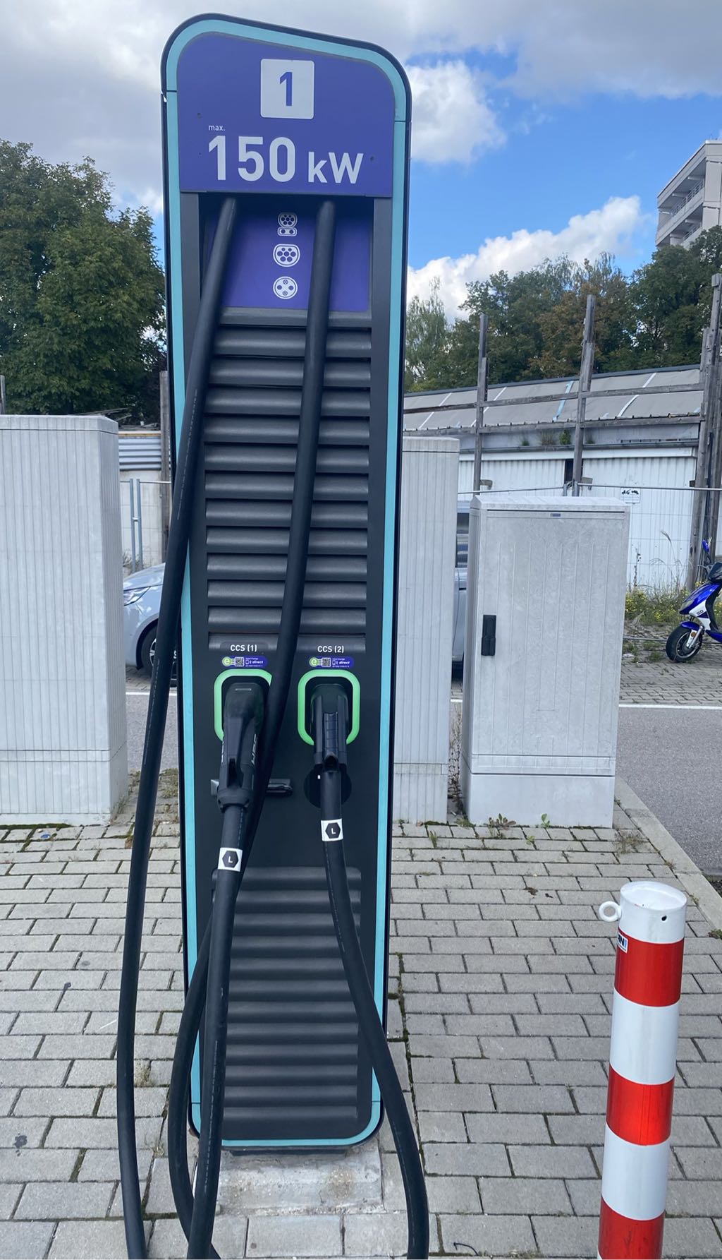 Charging Point DE*EBW*E905191 DE*EBW*E905191*3 - Ottobrunner Straße 116 81737 München DE*EBW*E905191 DE*EBW*E905191*3 - Ottobrunner Straße 116 81737 München