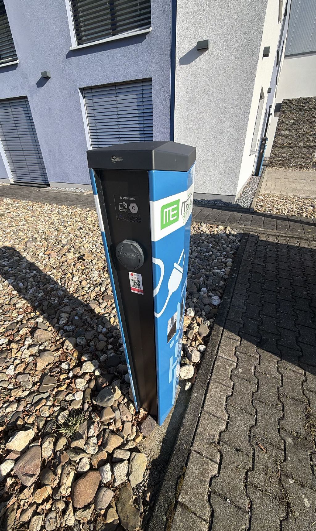 DE*EDL*E2237110 DE*EDL*E2237110*001 - Auf der Breihe 7 59469 Ense