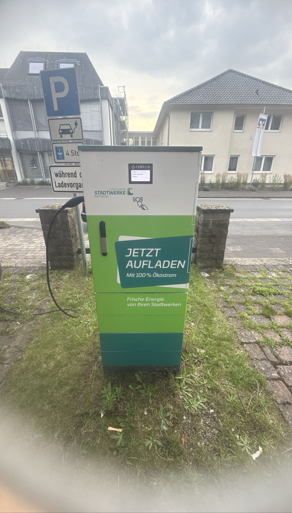 DE*EDL*E685284*RL2 DE*EDL*E685284*RL2 - Gütersloher Straße 18 33397 Rietberg