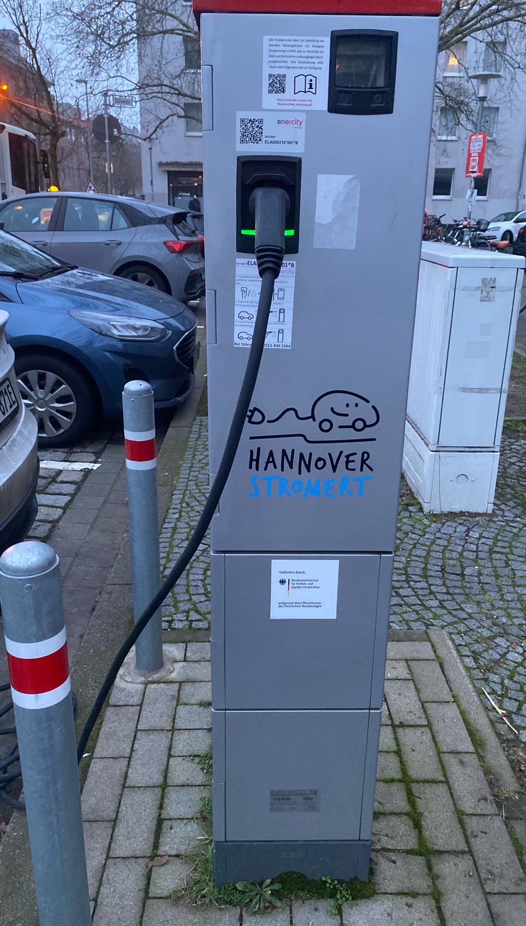 DE*ENC*ELA000310*001*B DE*ENC*ELA000310*001*B - An der Questenhorst - 30173 Hannover