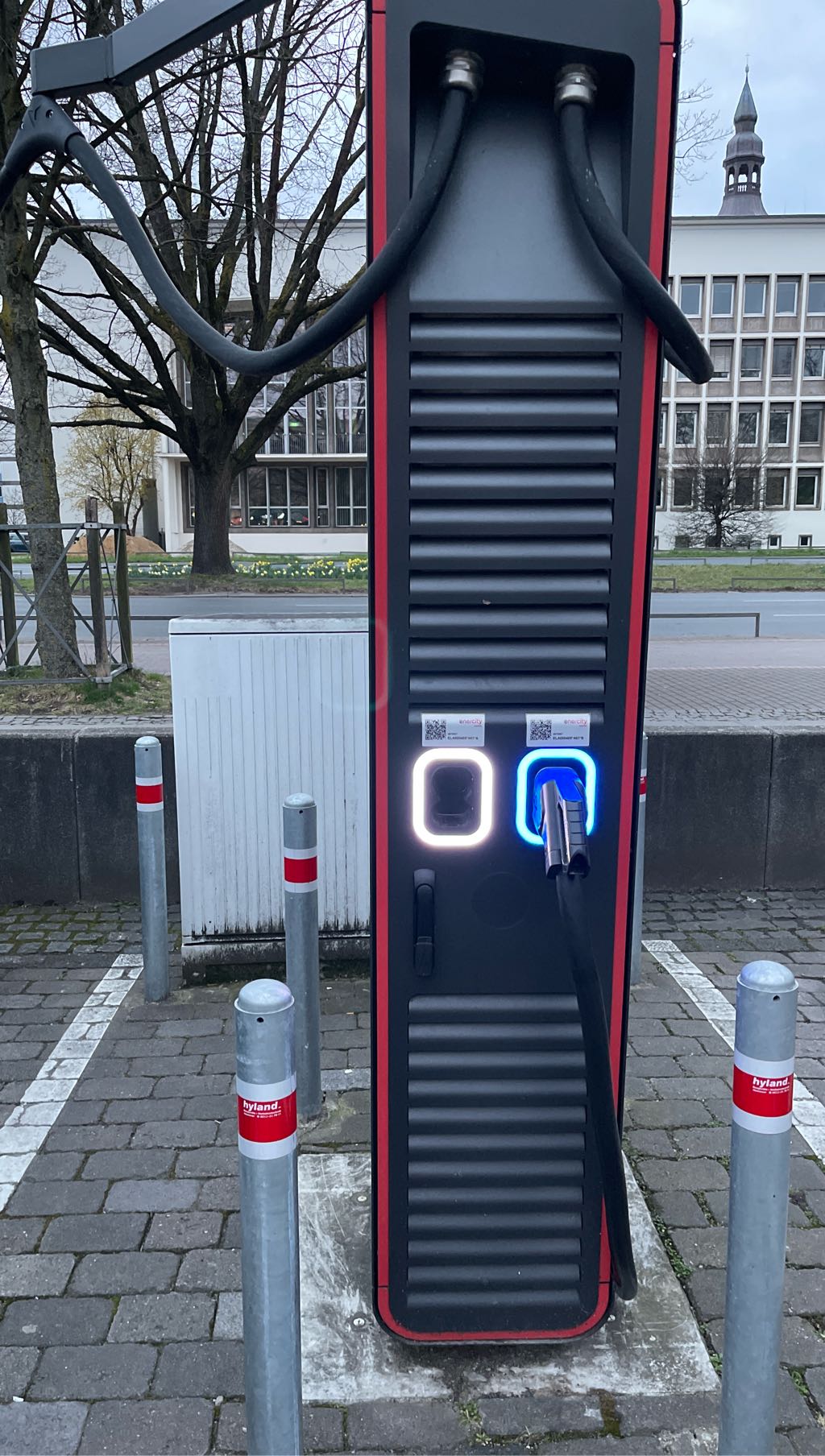 DE*ENC*ELA000405*A01*A DE*ENC*ELA000405*A01*A - Schloßstraße 30159 Hannover