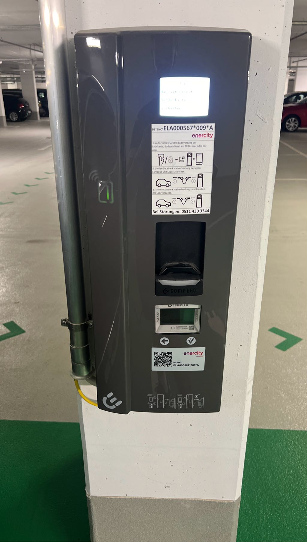 DE*ENC*ELA000567*009*A DE*ENC*ELA000567*009*A - Carl-Wery-Straße 35 81739 München