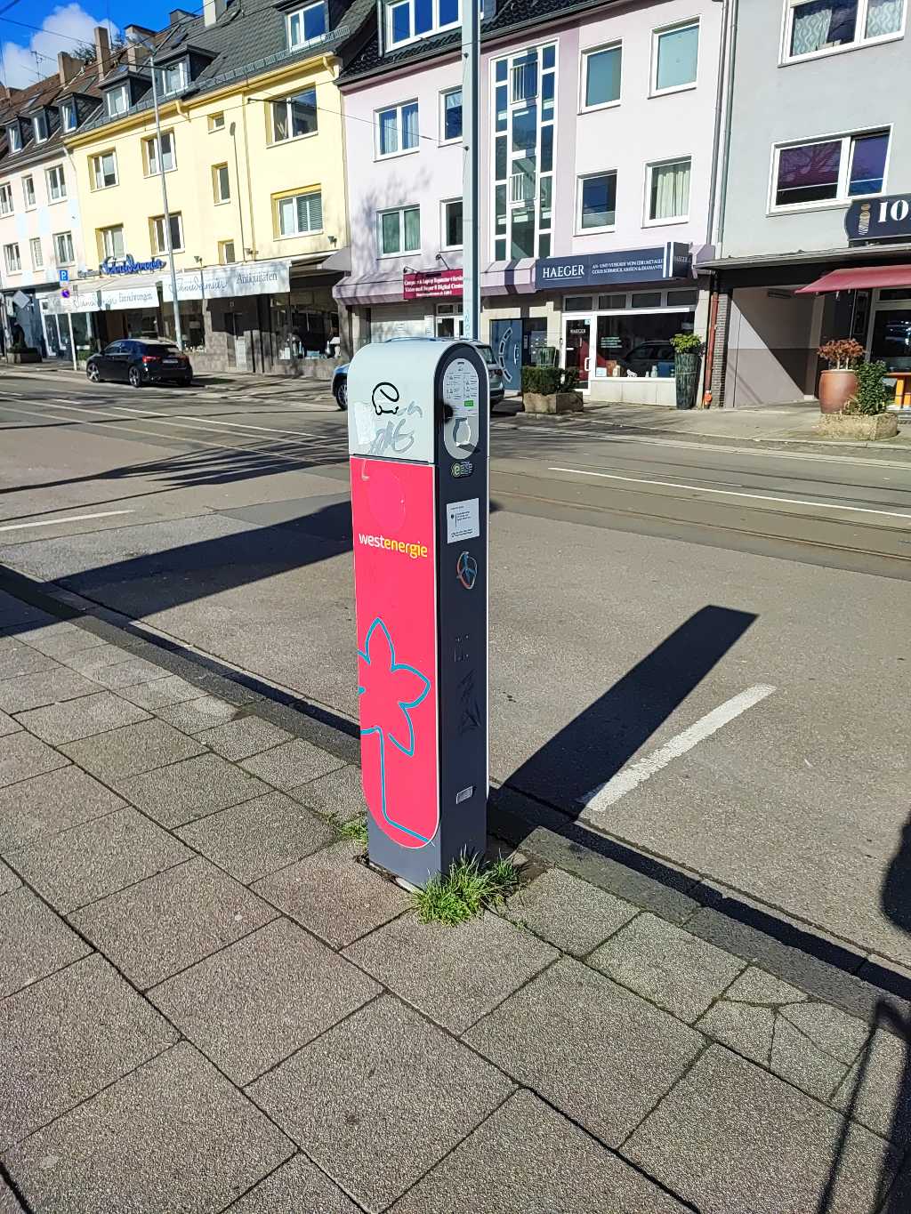 DE*EON*E000143 DE*EON*E000143 - Rüttenscheider Platz 14 45130 Essen