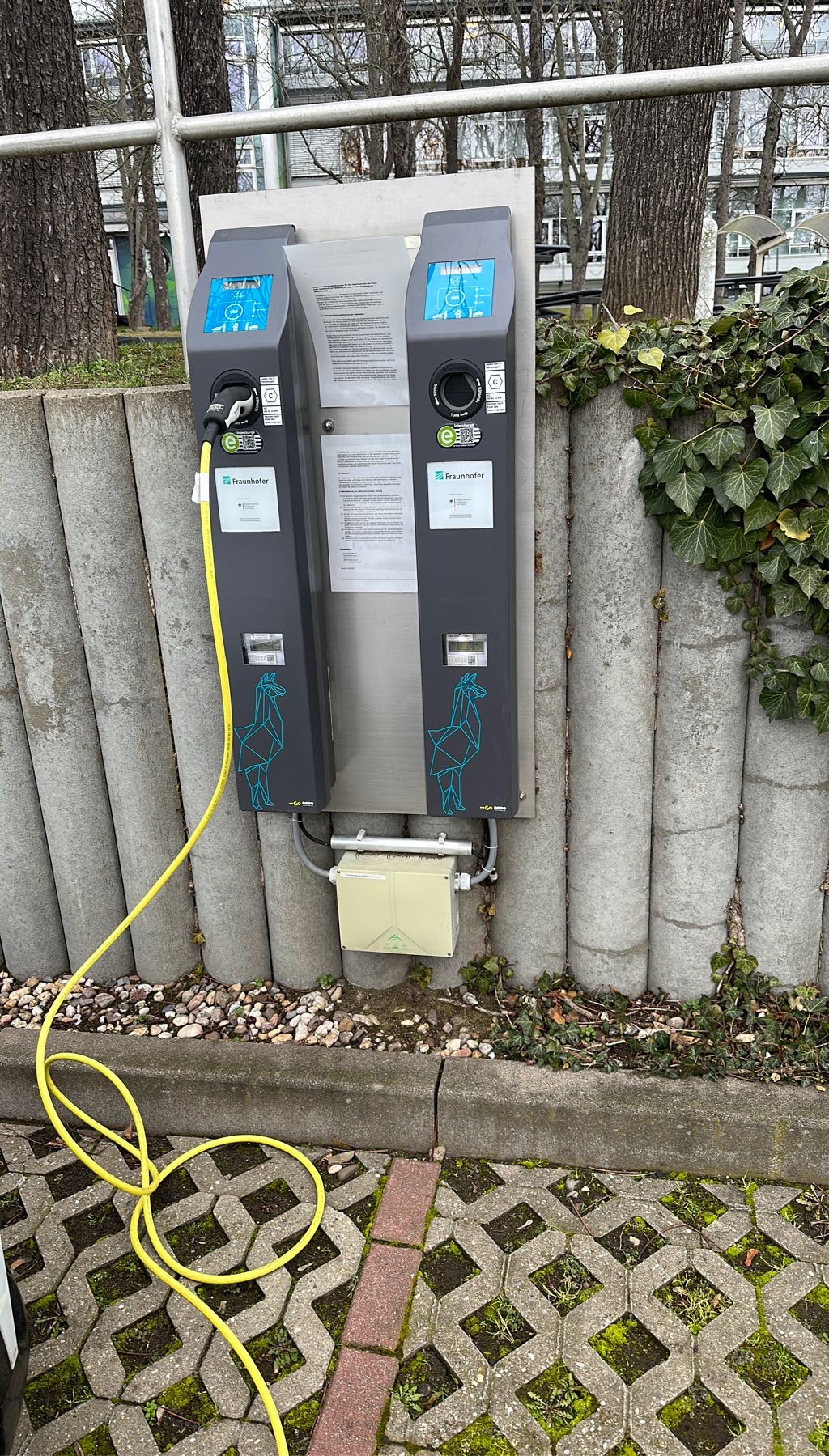 Charging Point DE*FHG*EIMWS*A0006 DE*FHG*EIMWS*A0006*1 - Heideallee 19 06120 Halle DE*FHG*EIMWS*A0006 DE*FHG*EIMWS*A0006*1 - Heideallee 19 06120 Halle