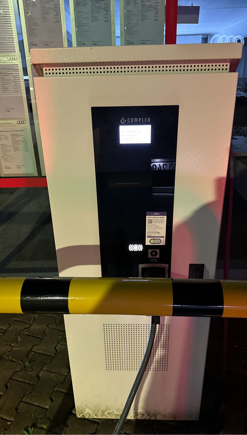 Ladepunkt DE*GCE*EDCCM214322 DE*GCE*EDCCM214322 - Westring 20 40721 Hilden DE*GCE*EDCCM214322 DE*GCE*EDCCM214322 - Westring 20 40721 Hilden