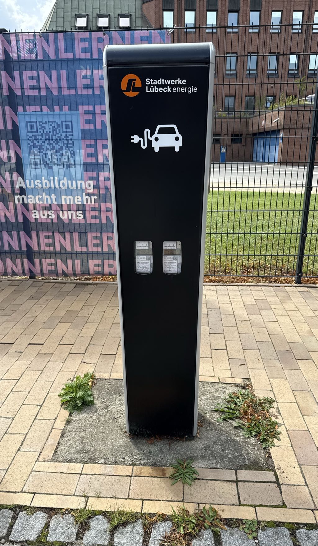 DE*451*EMIL0004 EMIL000401 - Konrad-Adenauer-Str. - 23552 Lübeck