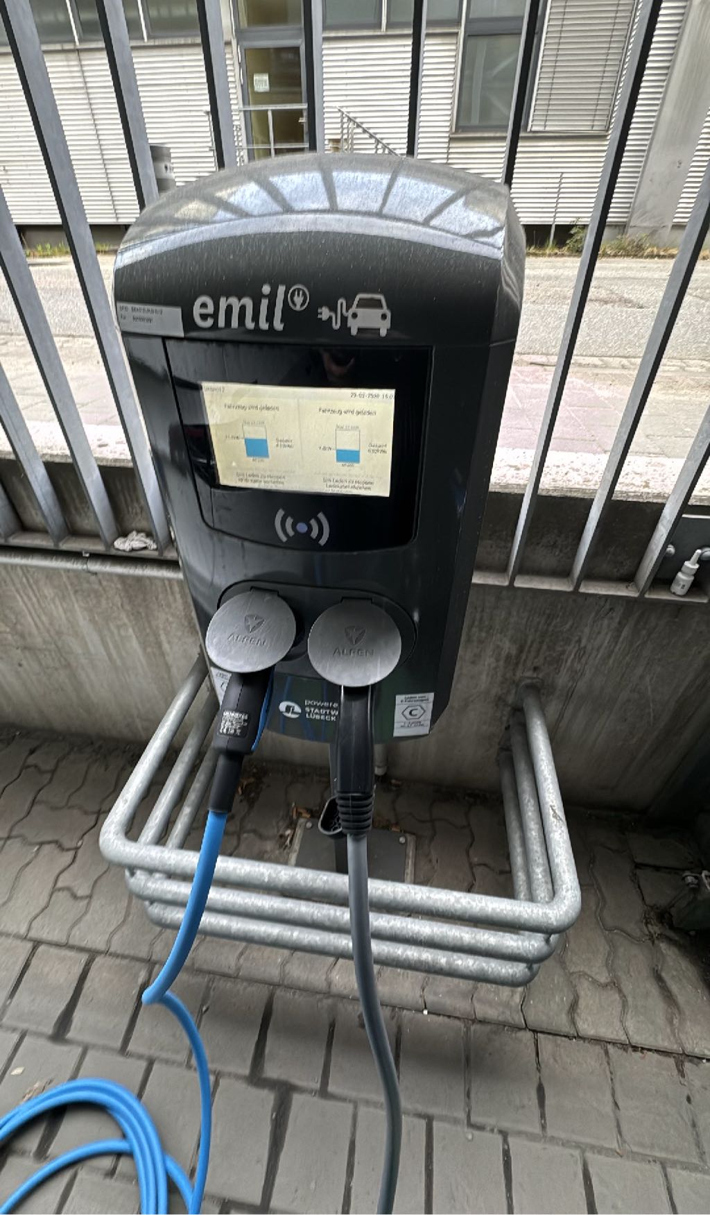 DE*451*EUKSH012 UKSH01202 - Arnold-Heller-Straße 8 24105 Kiel