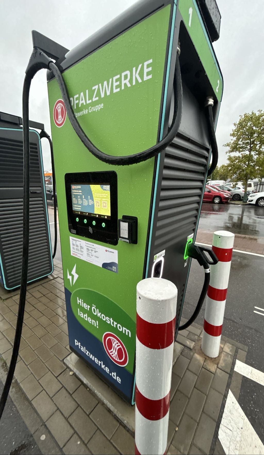 DE*PWA*EALP22270X00588 23907 - Hornbachstraße 13 76879 Bornheim