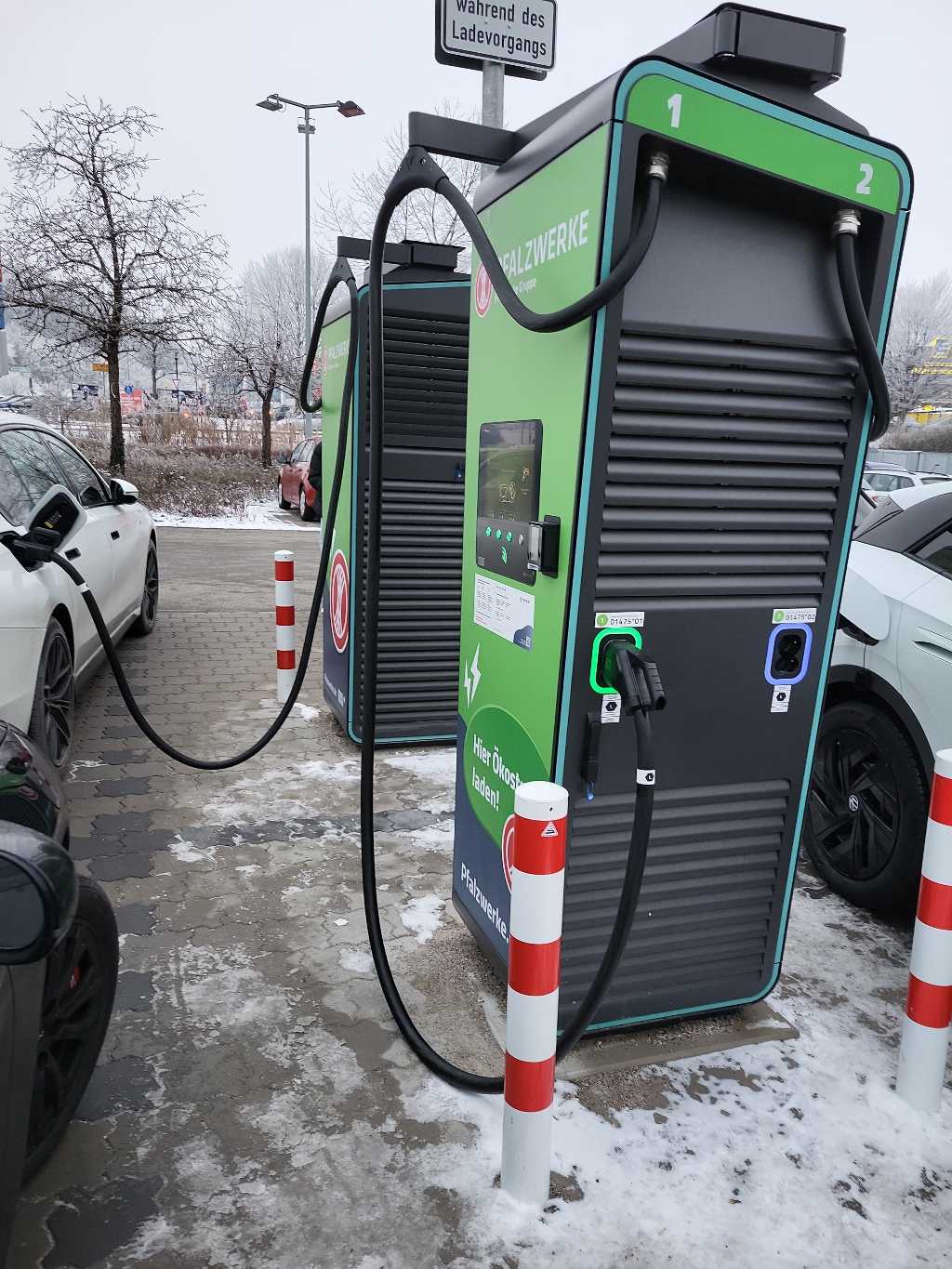 DE*PWA*EALP22541X01475 24995 - Franz-Xaver-Steber-Straße 1- 7 83278 Traunstein