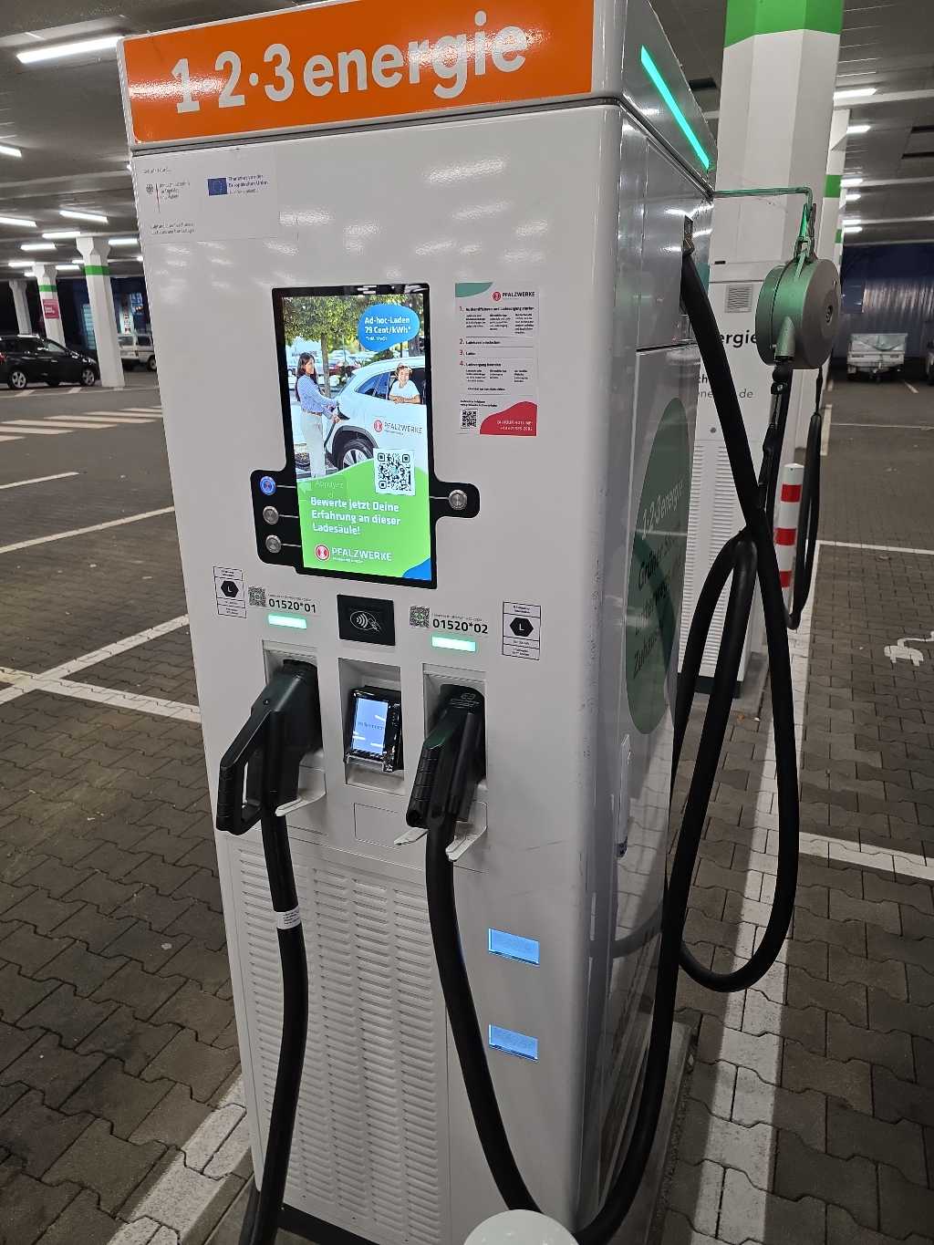 DE*PWA*EENC22285X01522 25152 - Hans-Steinkohl-Straße 30 81249 München