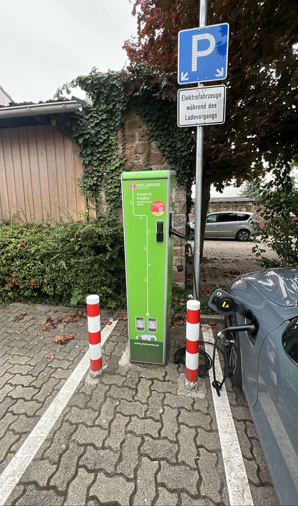 Ladepunkt DE*PWA*EMNK22290X00618 13936 - Speyerer Straße 2 67158 Ellerstadt DE*PWA*EMNK22290X00618 13936 - Speyerer Straße 2 67158 Ellerstadt