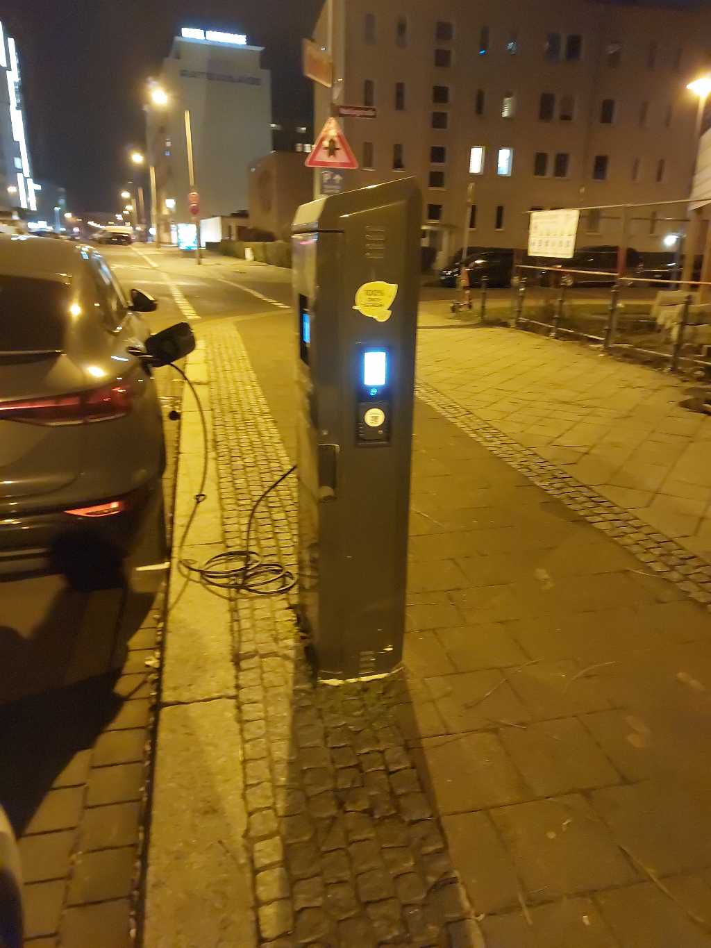 DE*SMD*E12214 1221401 - Julius-Bremer-Straße 1 39104 Magdeburg