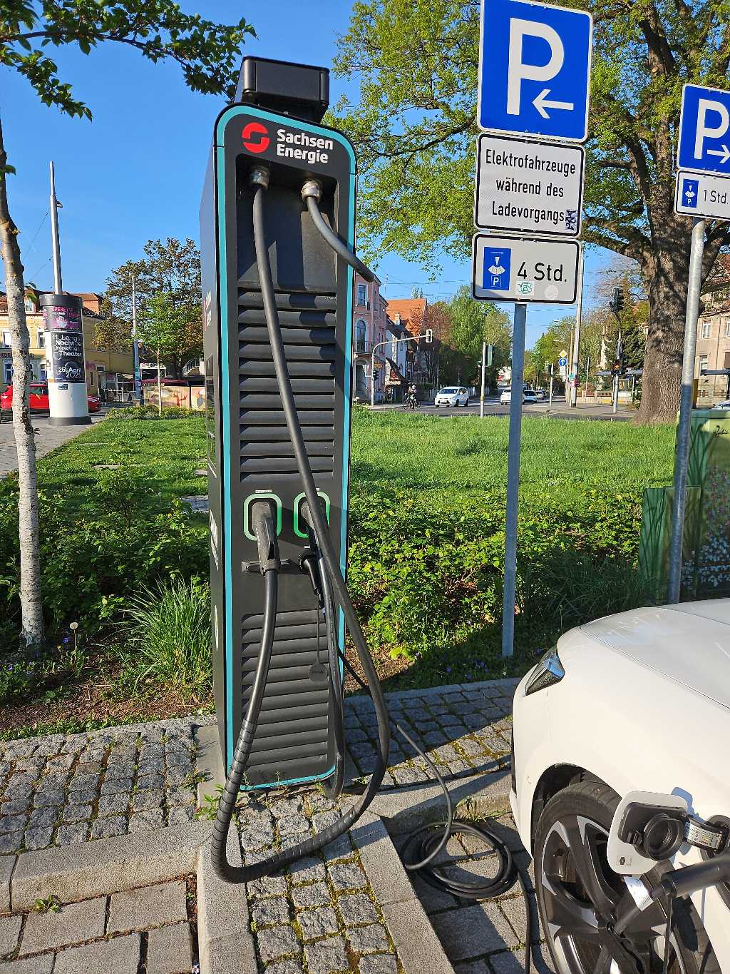 DE*SAE*E6011 60111 - Wasaplatz 1N 01219 Dresden