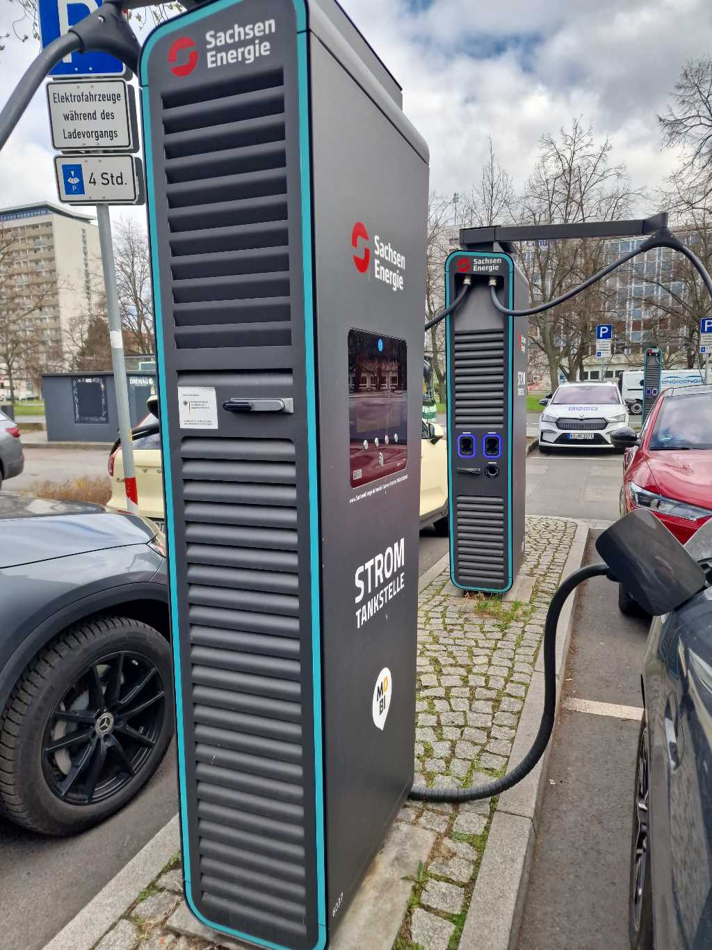 DE*SAE*E6038 60381 - Pirnaischer Platz 1N 01067 Dresden