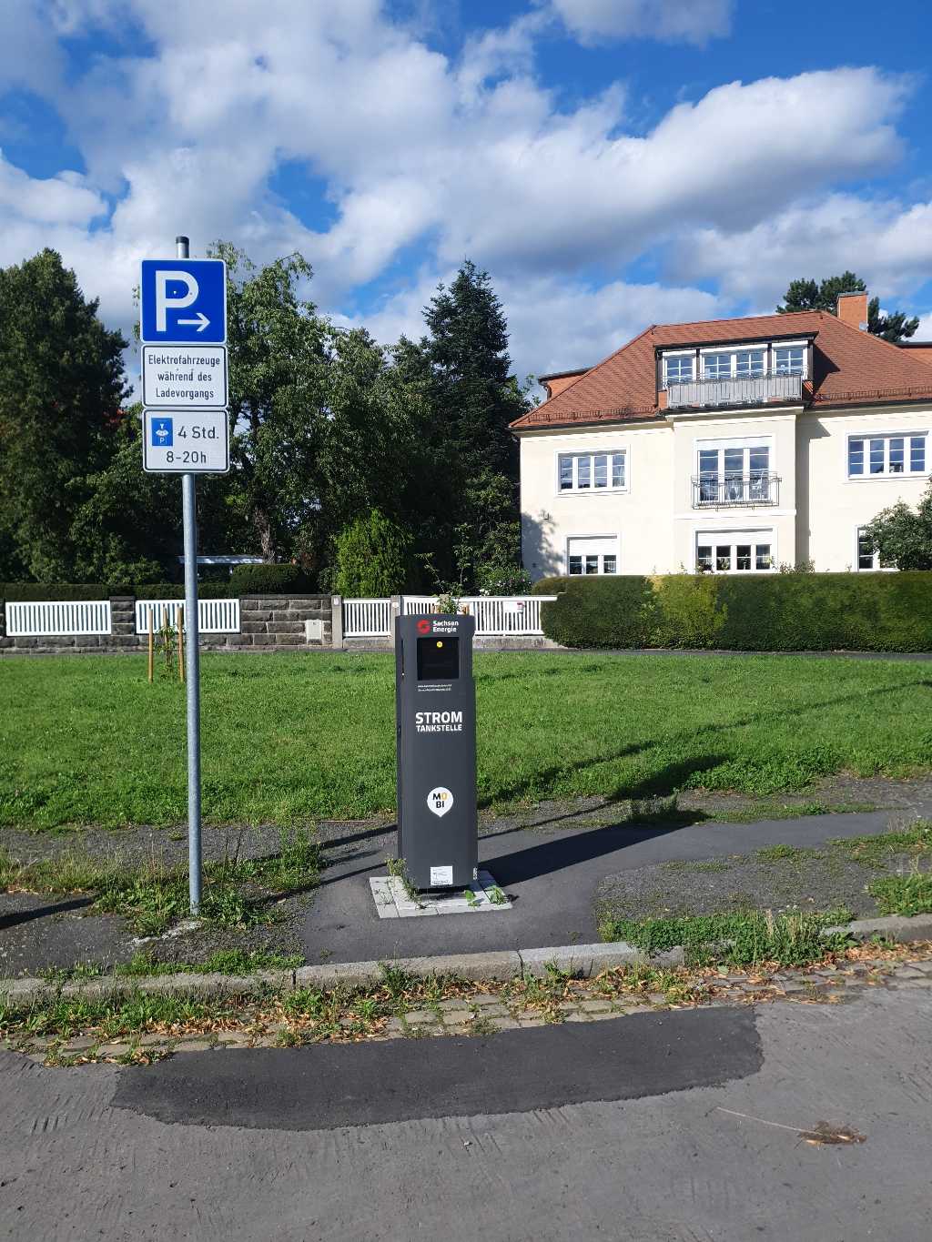 DE*SAE*E6386 63862 - Bertolt-Brecht-Platz 0A 01309 Dresden