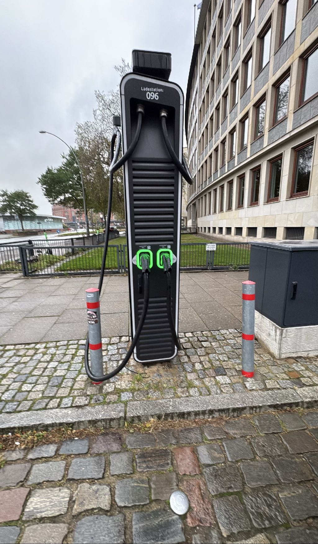 DE*HHM*E096 0961 - Deichstraße 51 20459 Hamburg