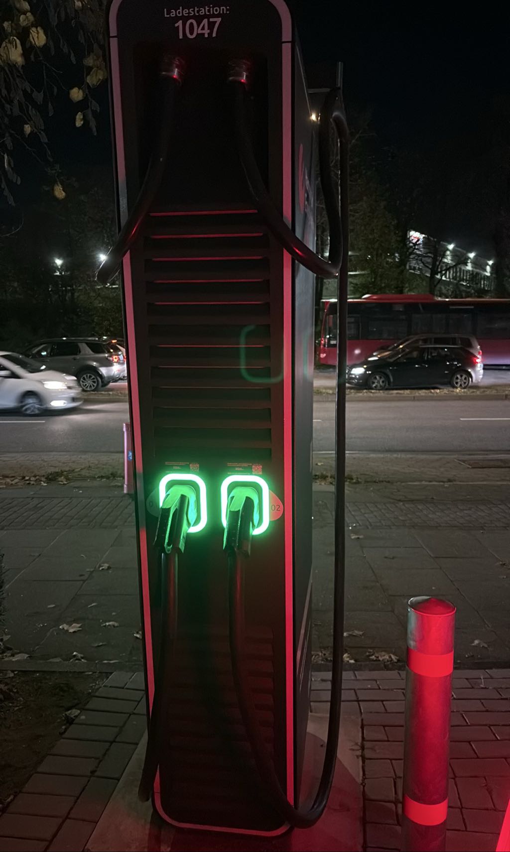 DE*HHM*E1047 10472 - Schnackenburgsallee 153 22525 Hamburg