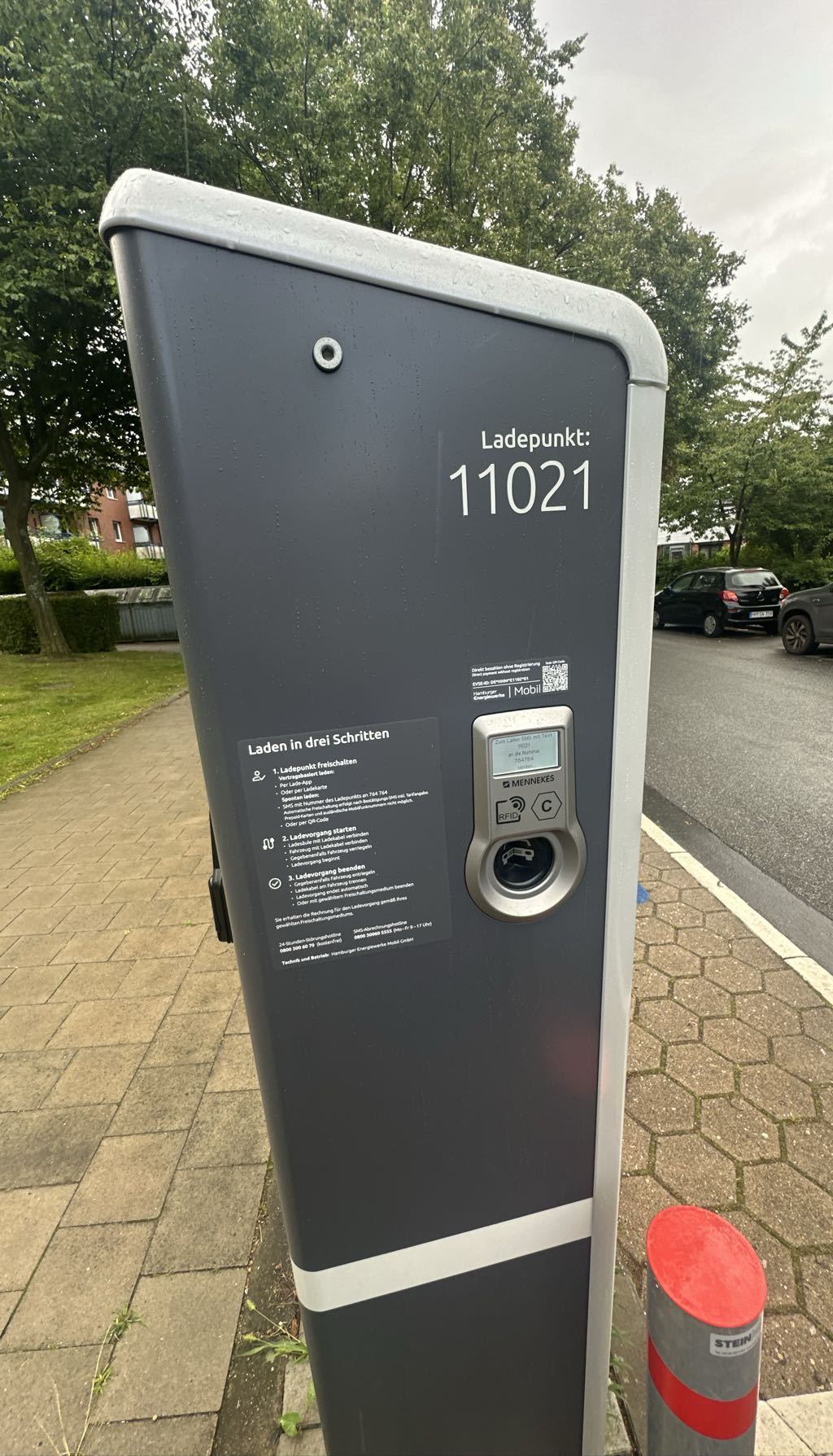 DE*HHM*E1102 11021 - Försterweg 108 22525 Hamburg