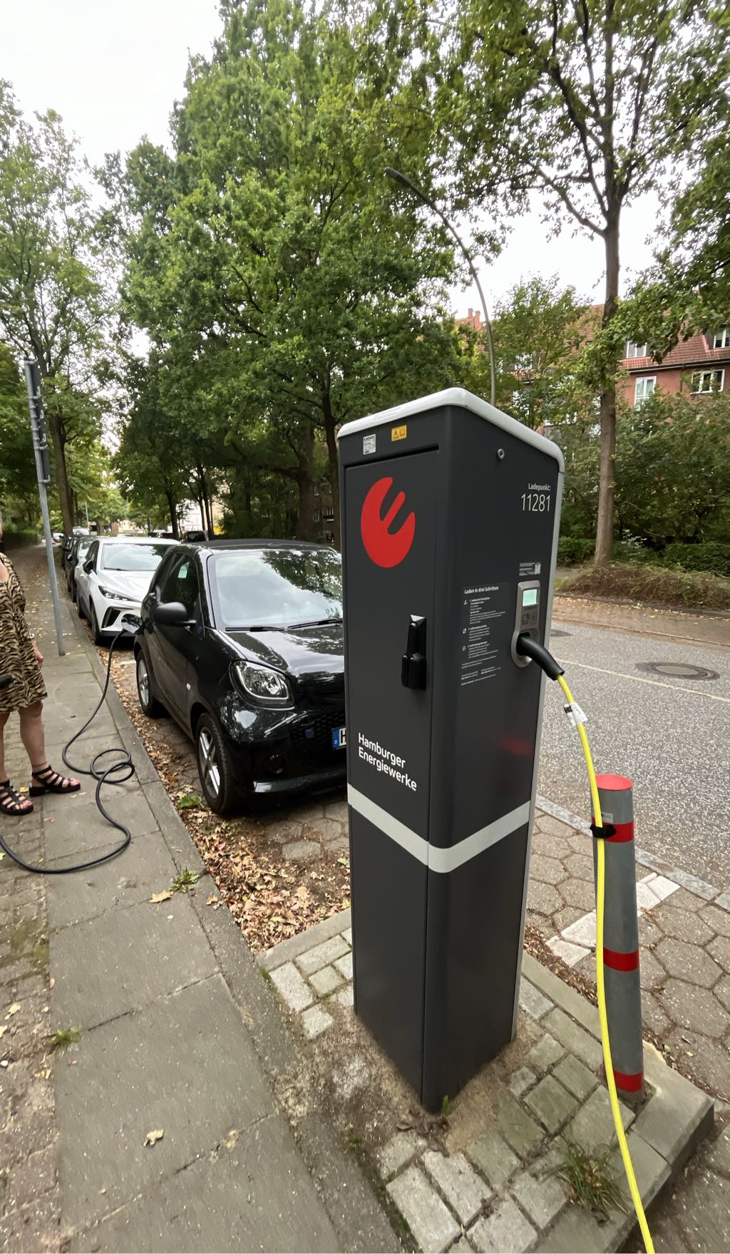 DE*HHM*E1128 11282 - Max-Zelck-Straße 10 22459 Hamburg