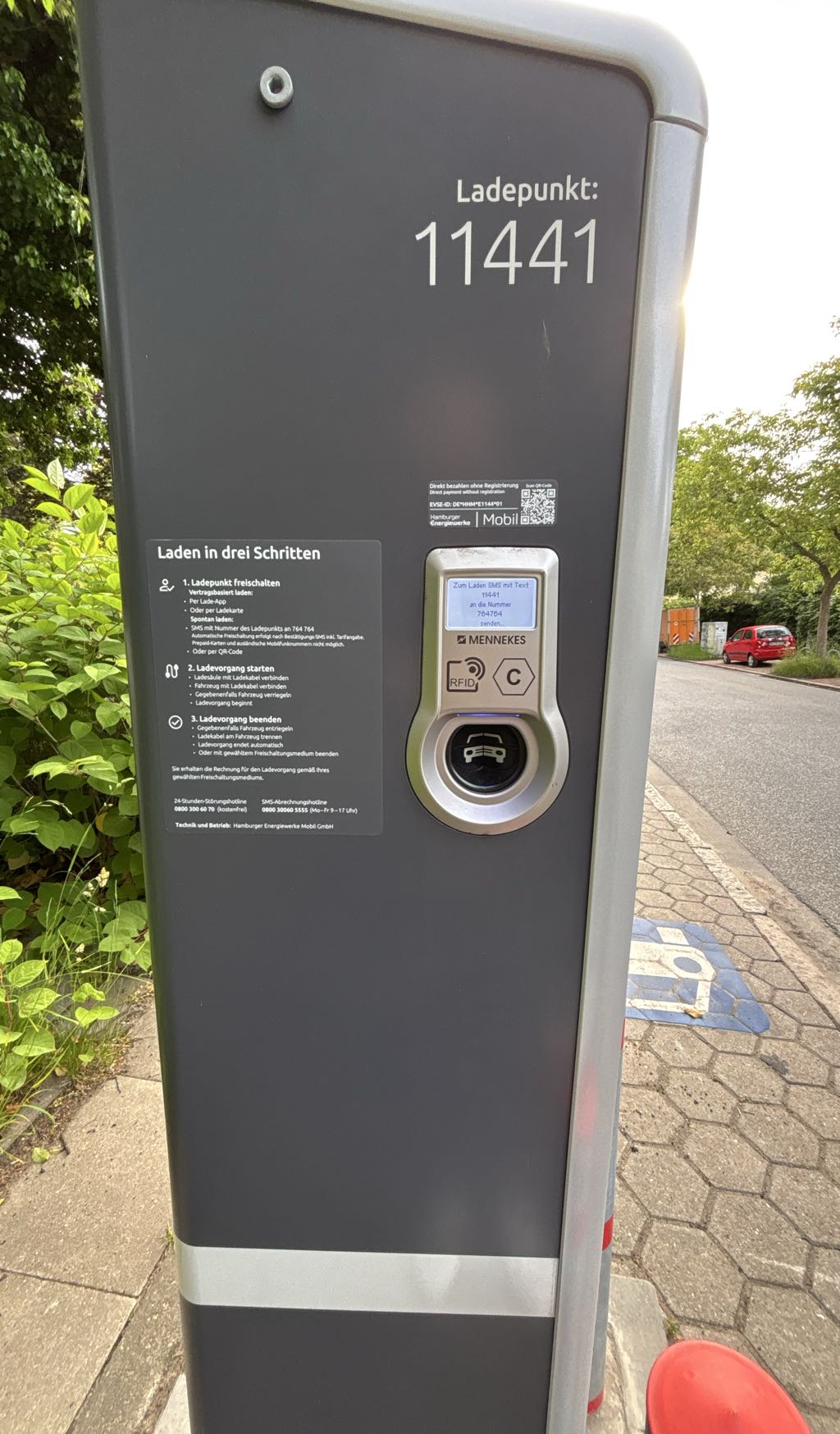 DE*HHM*E1144 11442 - Notkestraße 9 22607 Hamburg