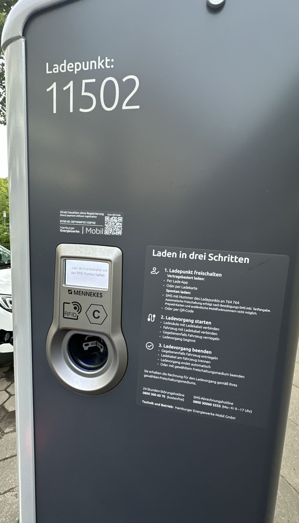 DE*HHM*E1150 11502 - Rothenbaumchaussee 76 20148 Hamburg